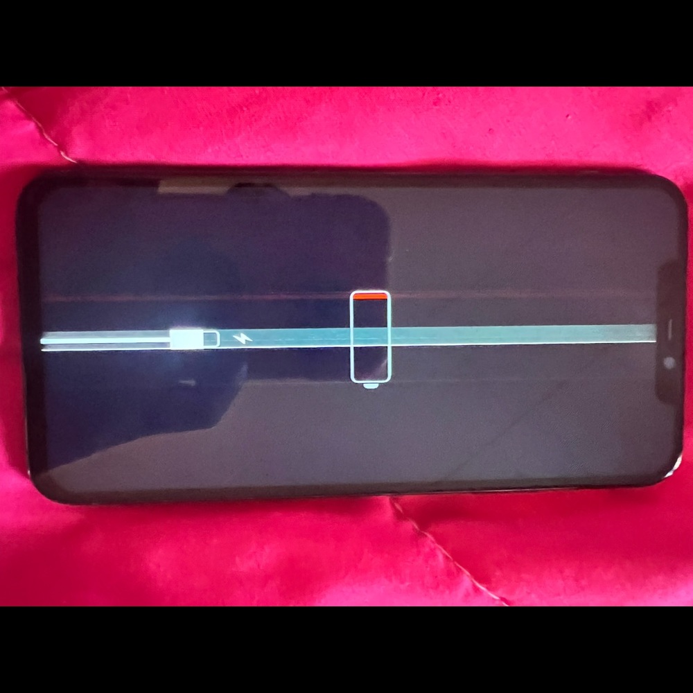 unlocked iphone  11 Pro Max broken lcd